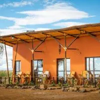 Amboseli RedHouse, хотел в Амбосели