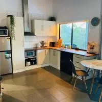 Austinville Hinterland Chalet, Hotel in Neranwood