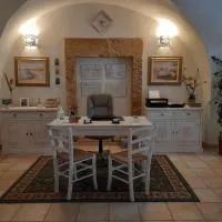 Domo Antiga Guest Rooms, hotel en Sorso
