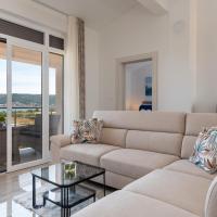 Amazing sea view apartment- Romantica, hotel poblíž Letiště Split - SPU, Kastel Stafilic