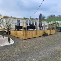 Mobil Home à la ferme, готель у місті Le Neufbourg
