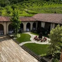 Tenuta Armonia, hotel u gradu 'Clavesana'