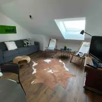 Ferienwohnung 3SZ, großer Balkon , naturnah, hotel en Amstetten