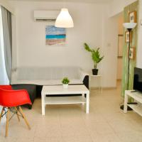 Yiallos Village Apt. A101, hotel a Meneou