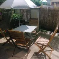 appartement autonome, hotel din Prémilhat