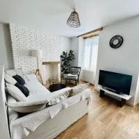 Appartement Cottage au cœur de Nemours, хотел в Немур