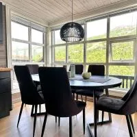 Lovise Mountain Apartment, hotel en Stranda