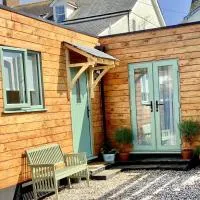Rockpool - Bude، فندق في بود