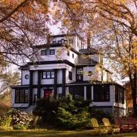 Celtic Mansion Annfield Manor: Little Bras dʼOr şehrinde bir otel