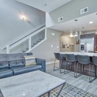Modern Townhome near Old Town, Breweries, & River!