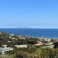 Appartement vue mer imprenable., hotel v destinácii Sisco