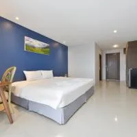 VST Residence, hotelli kohteessa Samutprakarn