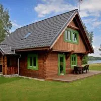 Domy Nad Drawskim, hotel sa Siemczyno