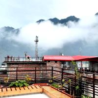 Hotel The Mountain View, hotel in River Rafting in Rishikesh, Rishīkesh