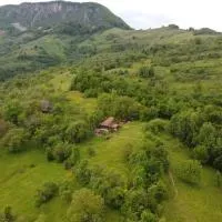 Almost Heaven - cabană cu vedere în Apuseni โรงแรมในคึมเปนี