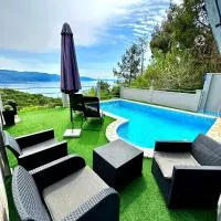 Apartments Plavčić、プロミンのホテル