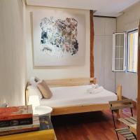 Enjoy a cosy studio in Malasaña BAR