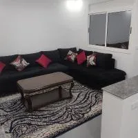 Logement familial 2 – hotel w mieście Selouane