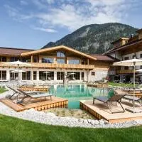 NOVA Moments Boutique Hotel - adults only, hótel í Pertisau