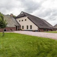B&B Oldenbosch, hotell i Holwierde