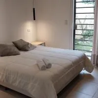 Adrogue Apart Airport Shuttle 24hs, Hotel in Burzaco