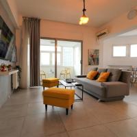 Serenity Heights Apartment: A Panoramic Haven near Old Town - FREE MINIBAR
