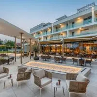 Hotel Vinifera Wine & Spa 5 Stars Superior: Balatonfüred şehrinde bir otel