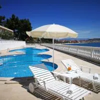 Hotel Val, hotel i Trogir