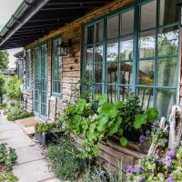 Cozy Garden Studio