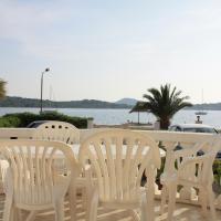 Apartment Lydia Bilan on the beach โรงแรมในโวดีเซ