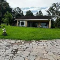 Platinum Villa Guest House, hotel di Nhlangano