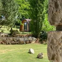 Chalet Suédois cocooning, hótel í Chazelles