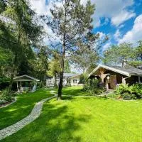 Cesemino Farmhouse, hotel i Czyżemin
