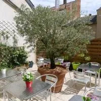 Logis-Hôtel des Oliviers, хотел в Тионвил