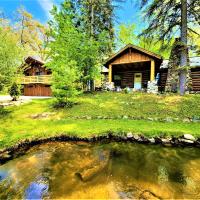 Exclusive 2 Chalet Stay-HotTub-Fireplace-Beachside, hotel perto de Aeroporto Cherry Capital - TVC, Traverse City