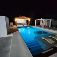 Pergola´s Road House, hotell sihtkohas Yalsí