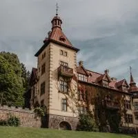 Hotel Slottsvillan, хотел в Йоншьопинг