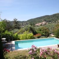 Charmant logement provençal avec piscine à deux pas du village médieval, hôtel à Seillans