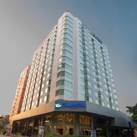 Hotel Clarion Suites Guatemala: bir Guatemala, Zona 10 oteli