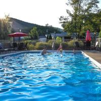 Adirondack Sunrise Lodge