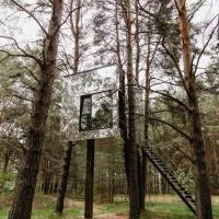 Treehouse Virš Bedugnės, hotel u gradu 'Jurbarkas'
