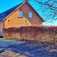 Quiet and cozy apartment close to nature in villa., hotel v destinaci Tilst