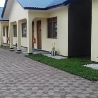 Remarkable 10-Bed Cottages in Bagamoyo, hótel í Bunju