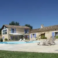 Aux Blanches Pierres, hotel en Fumel