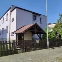Pod Modrzewiem, hotel em Milicz