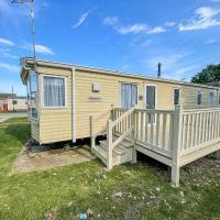 8 Berth Caravan For Hire Near Clacton-on-sea In Essex Ref 26287e