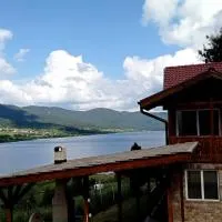 Къща за гости Джамбазови، فندق في سارنيتسا