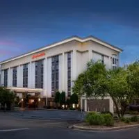 Hampton Inn Columbia I-26/Harbison Blvd, ξενοδοχείο στην Κολούμπια