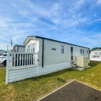 8 Berth Caravan With Decking And Wifi At Broadland Sands Park Ref 20064cf