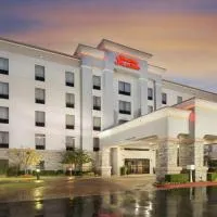 Hampton Inn and Suites Tulsa/Catoosa, hotel v destinácii Catoosa